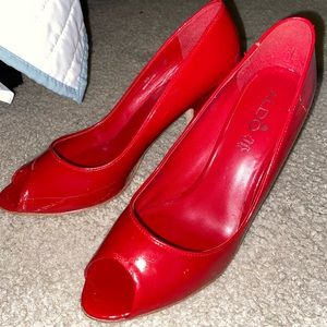 Red Aldo High Heels 👠